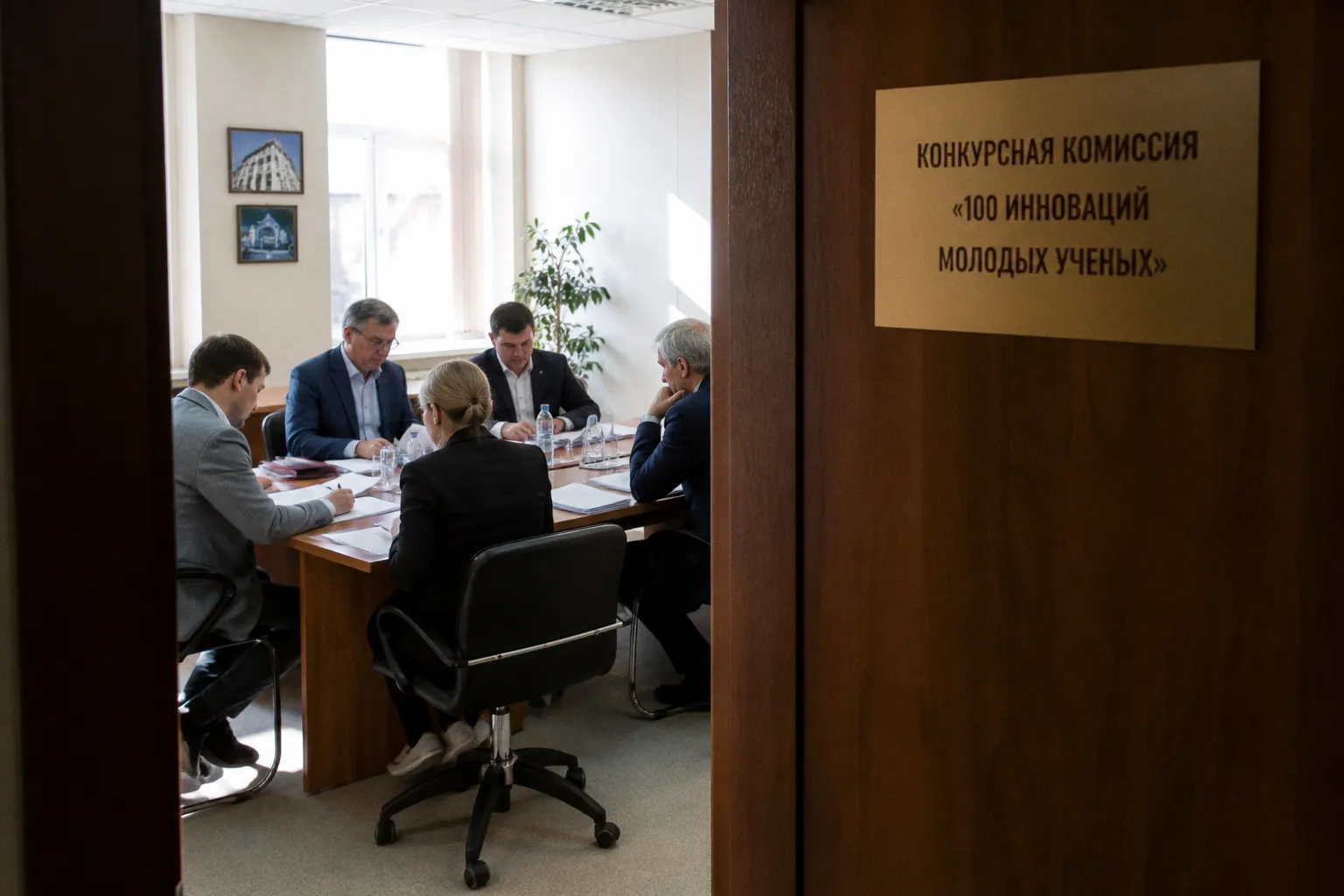 Итоги конкурса «100 инноваций молодых ученых»: как НАН отбирает стартапы для рынка